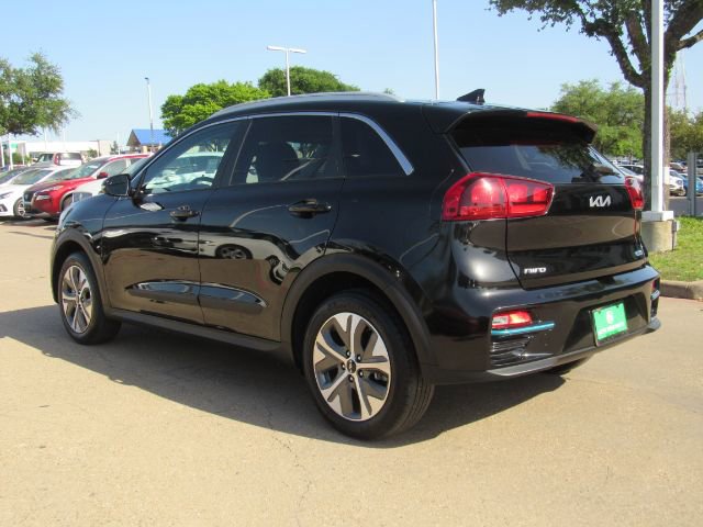 Used 2022 Kia Niro EX image 12