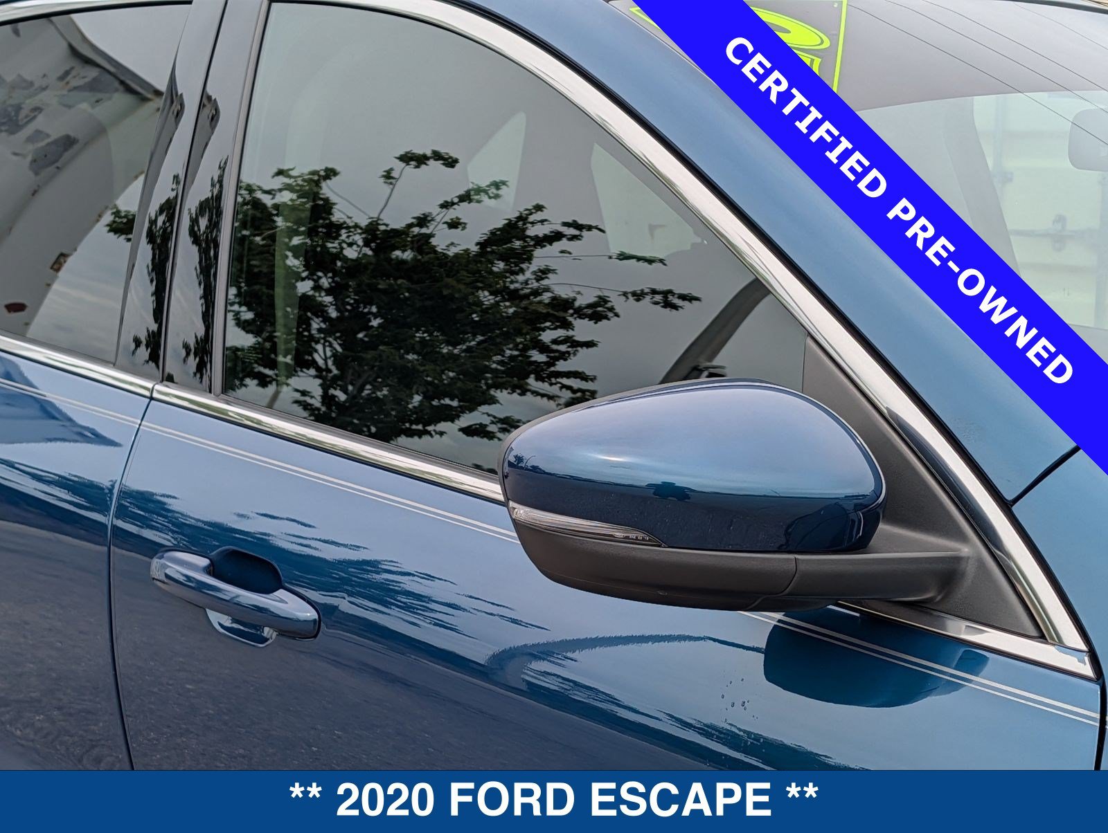 Certified 2020 Ford Escape Titanium AWD/4WD image 10