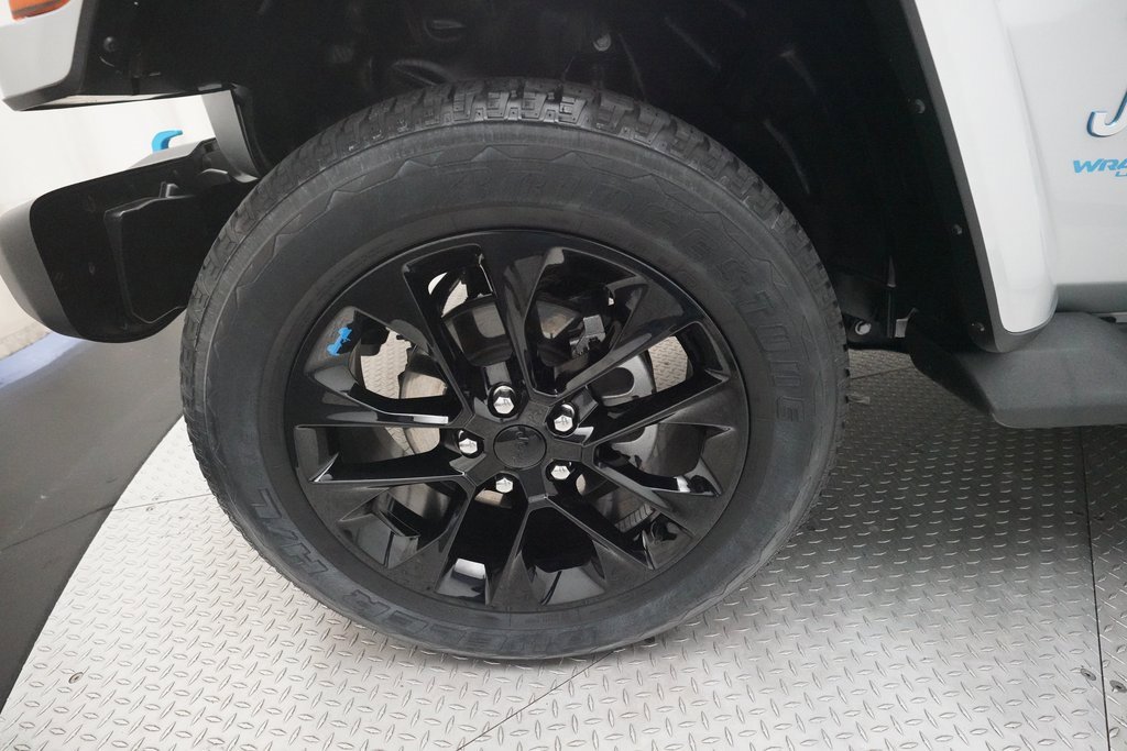 Used 2022 Jeep Wrangler Unlimited Sahara image 26