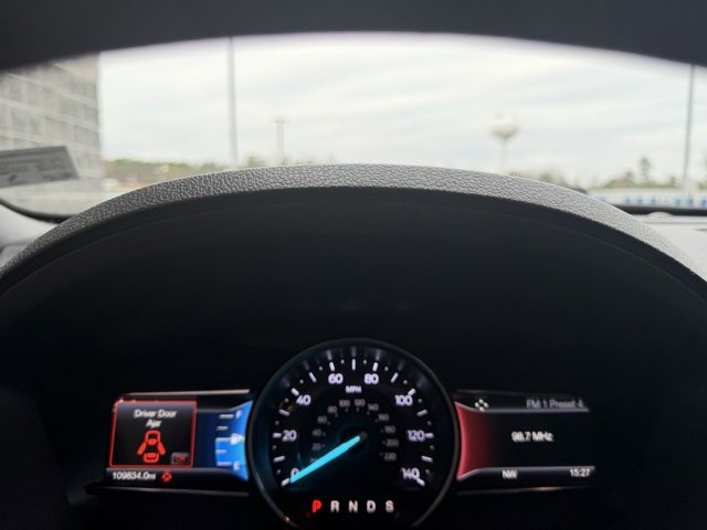 Used 2017 Ford Explorer XLT w/ Equipment Group 202A image 26