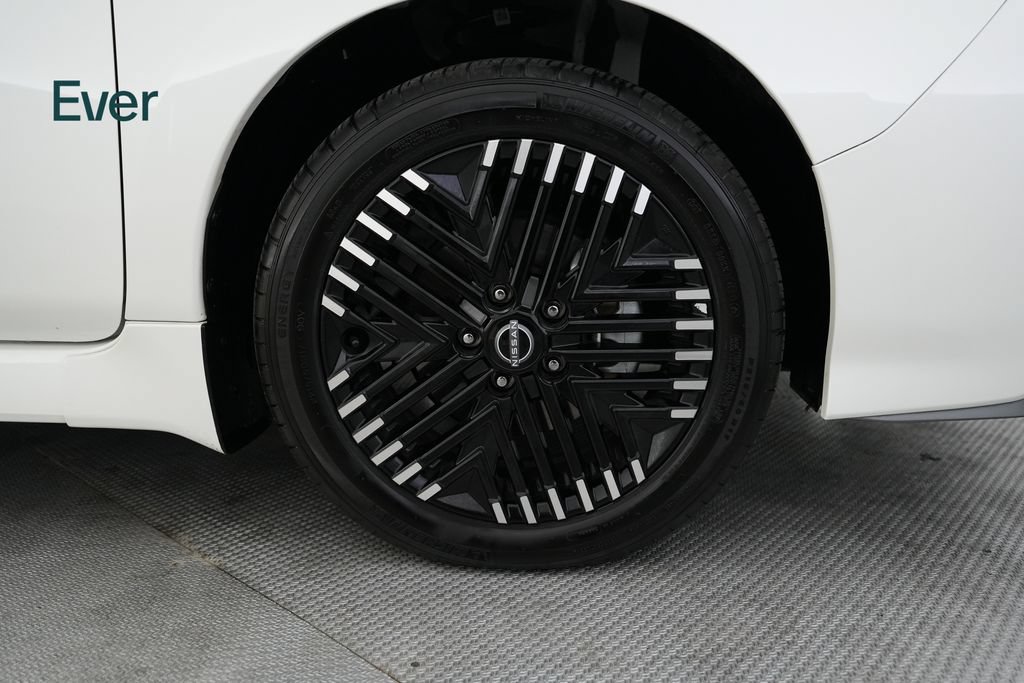Used 2024 Nissan Leaf SV Plus FWD image 20