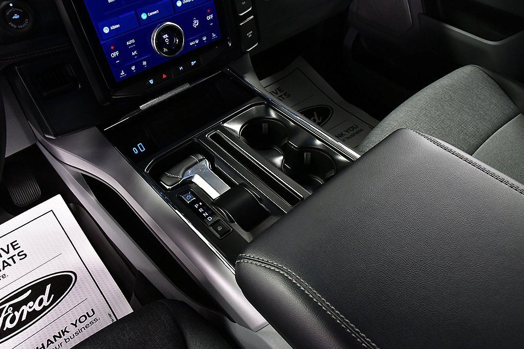 Used 2024 Ford F150 Lightning Flash image 25