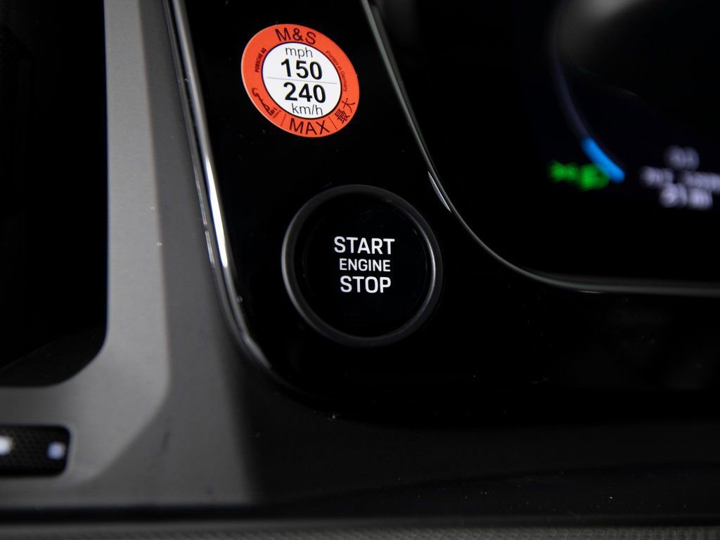 New 2026 Porsche Cayenne image 25