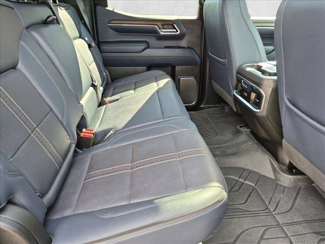 Used 2024 Chevrolet Silverado 1500 High Country w/ High Country Premium Package AWD/4WD image 20