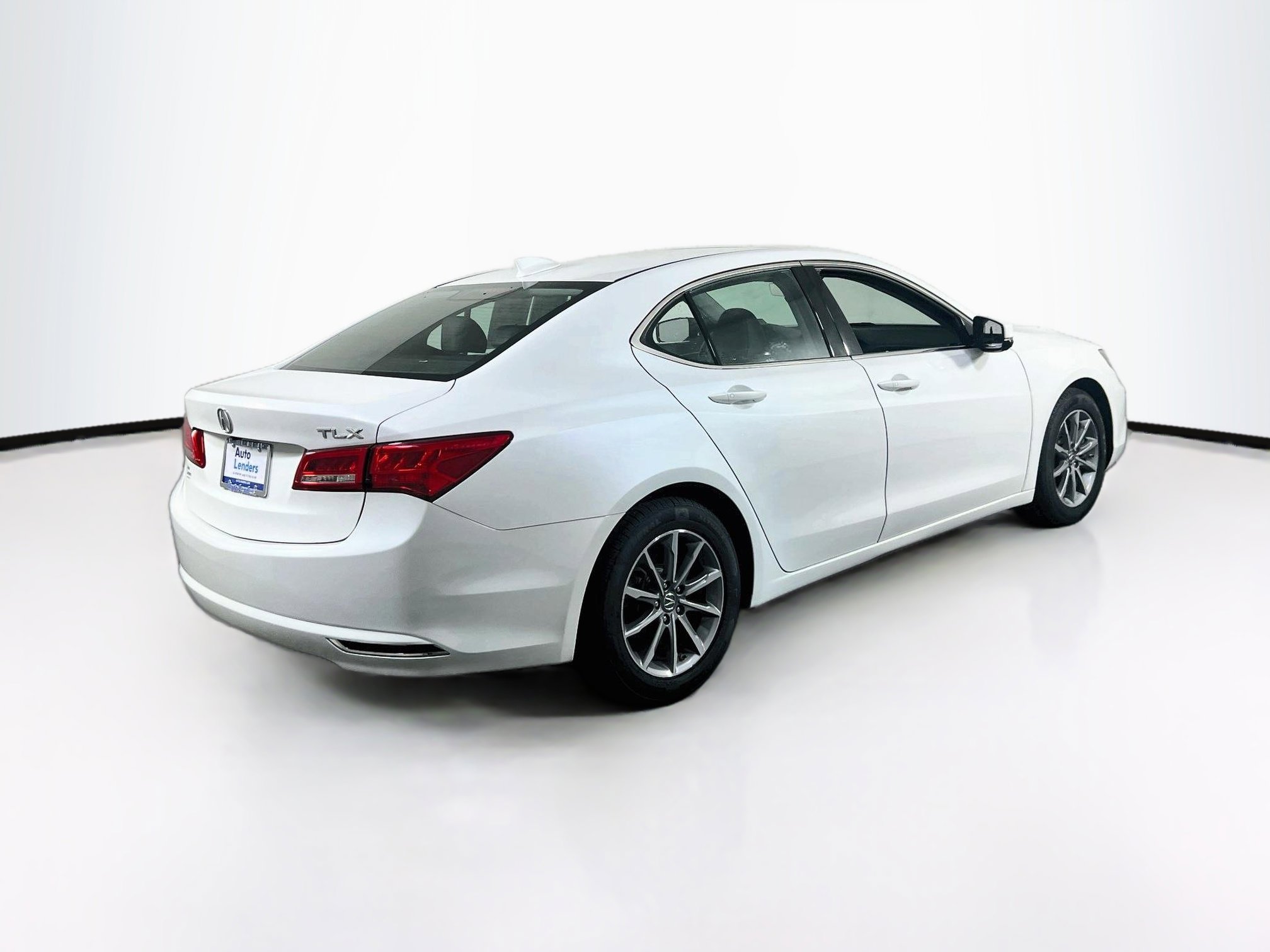 Used 2018 Acura TLX w/ Technology Package FWD image 5