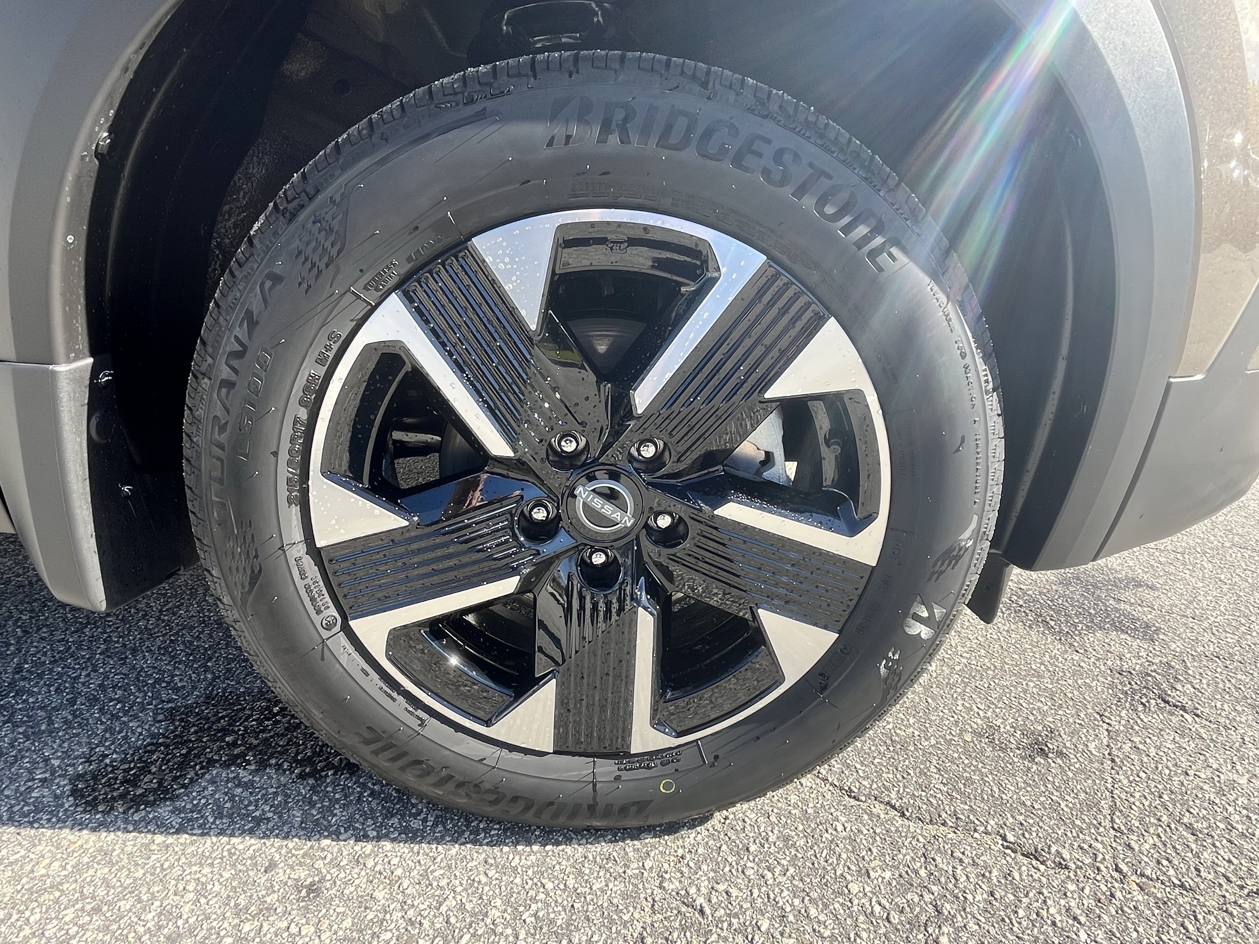New 2027 Nissan Kicks SV AWD/4WD image 8