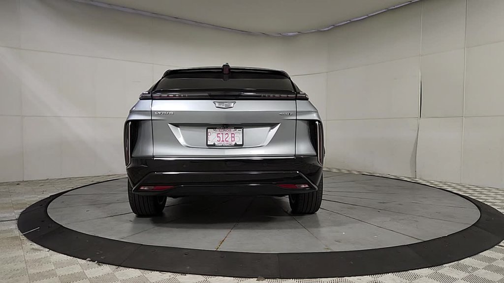 Used 2024 Cadillac Lyriq Luxury RWD image 6