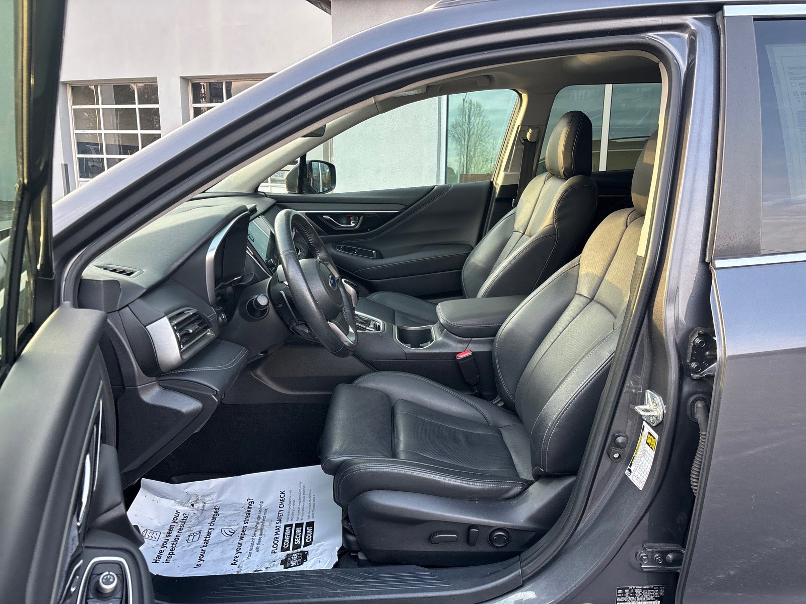 Used 2020 Subaru Outback Limited w/ Popular Package #2 image 12