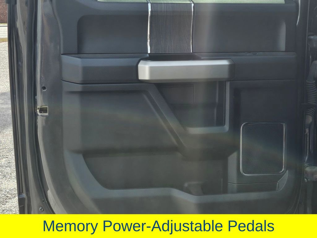 Certified 2020 Ford F250 Lariat w/ Lariat Value Package image 41