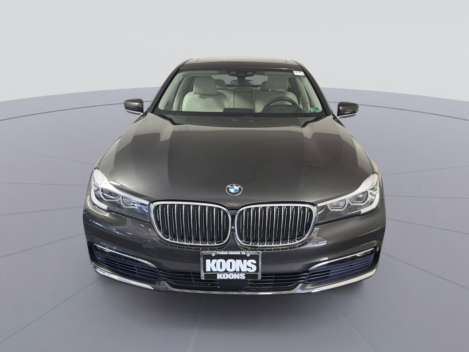 Used 2017 BMW 740i xDrive image 11