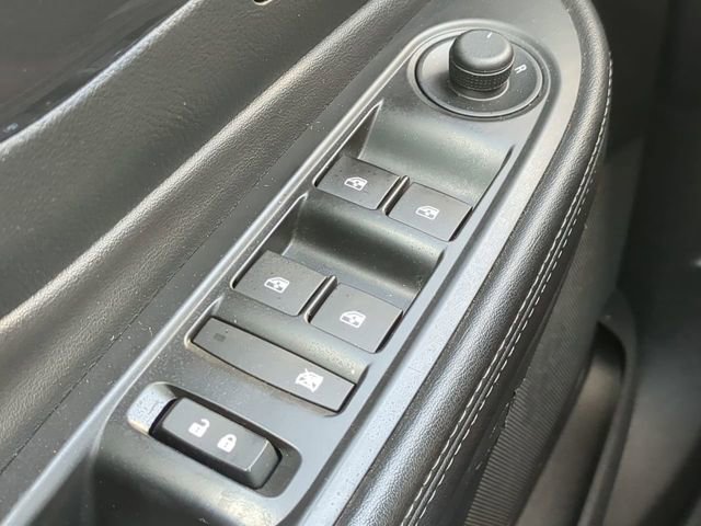 Used 2020 Buick Encore Preferred FWD image 21