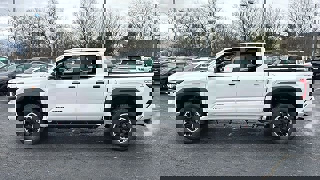 New 2026 Toyota Tacoma TRD Off-Road w/ TRD Off Road Upgrade Package image 4