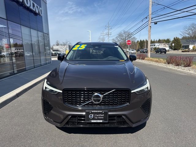 Certified 2025 Volvo XC60 B5 Plus image 7