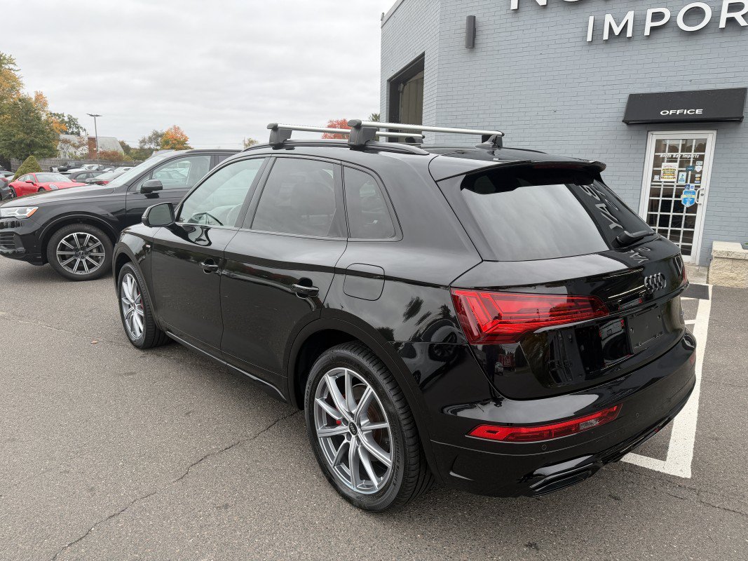 Used 2024 Audi Q5 e Premium Plus w/ Premium Plus Package AWD/4WD image 11