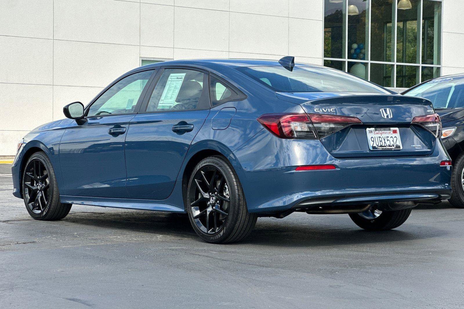 Certified 2025 Honda Civic Sport image 5