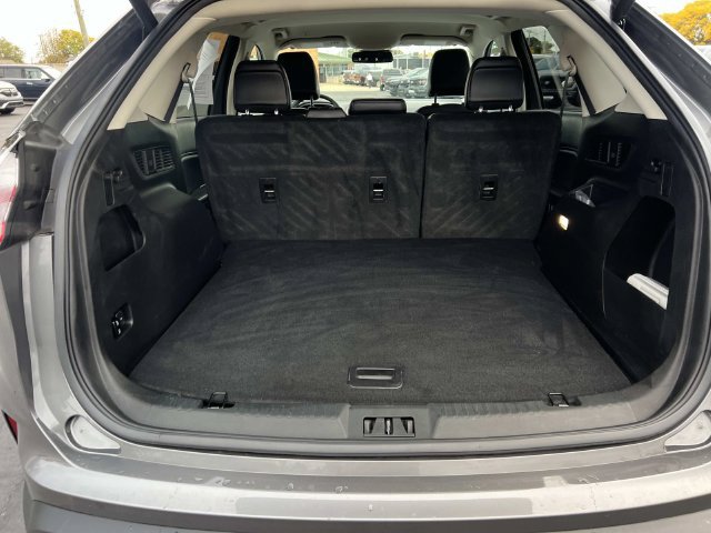 Certified 2024 Ford Edge SEL w/ Convenience Package AWD/4WD image 11