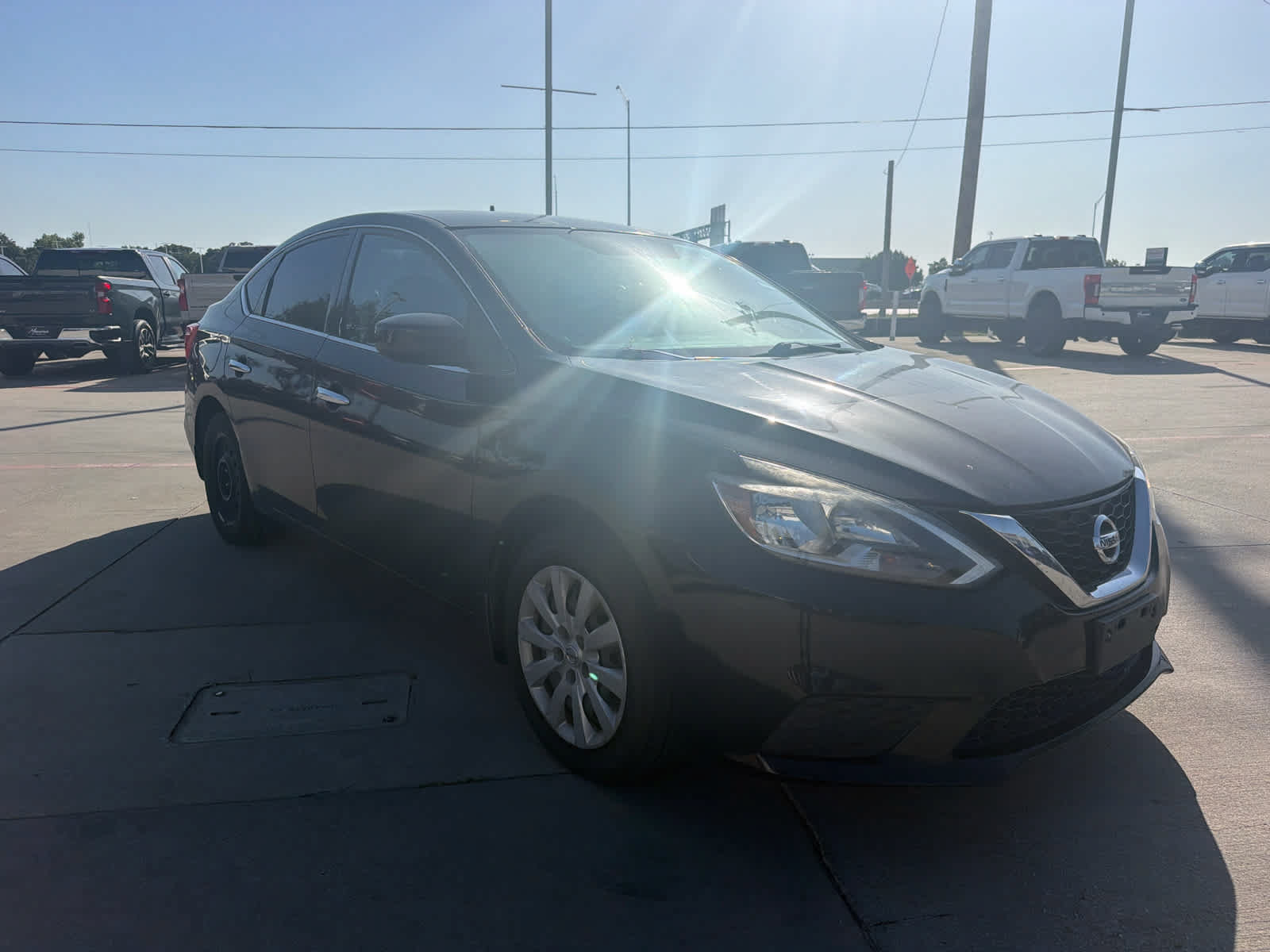 Used 2018 Nissan Sentra S FWD image 9