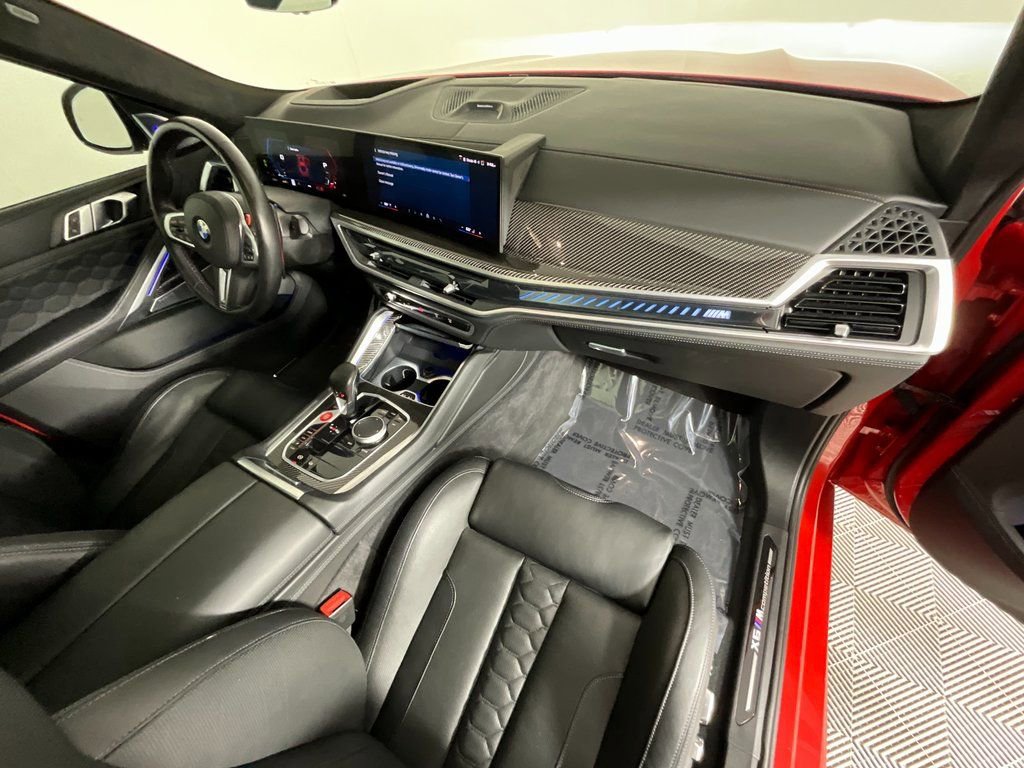 Used 2025 BMW X6 M Competition w/ Executive Package image 19