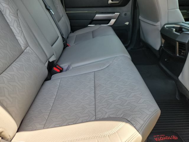 Used 2024 Toyota Tundra SR5 w/ SR5 Premium Package AWD/4WD image 32