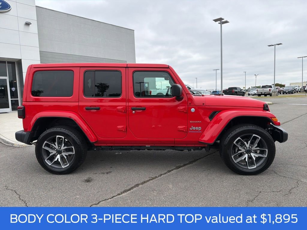 Used 2024 Jeep Wrangler Unlimited Sahara AWD/4WD image 2
