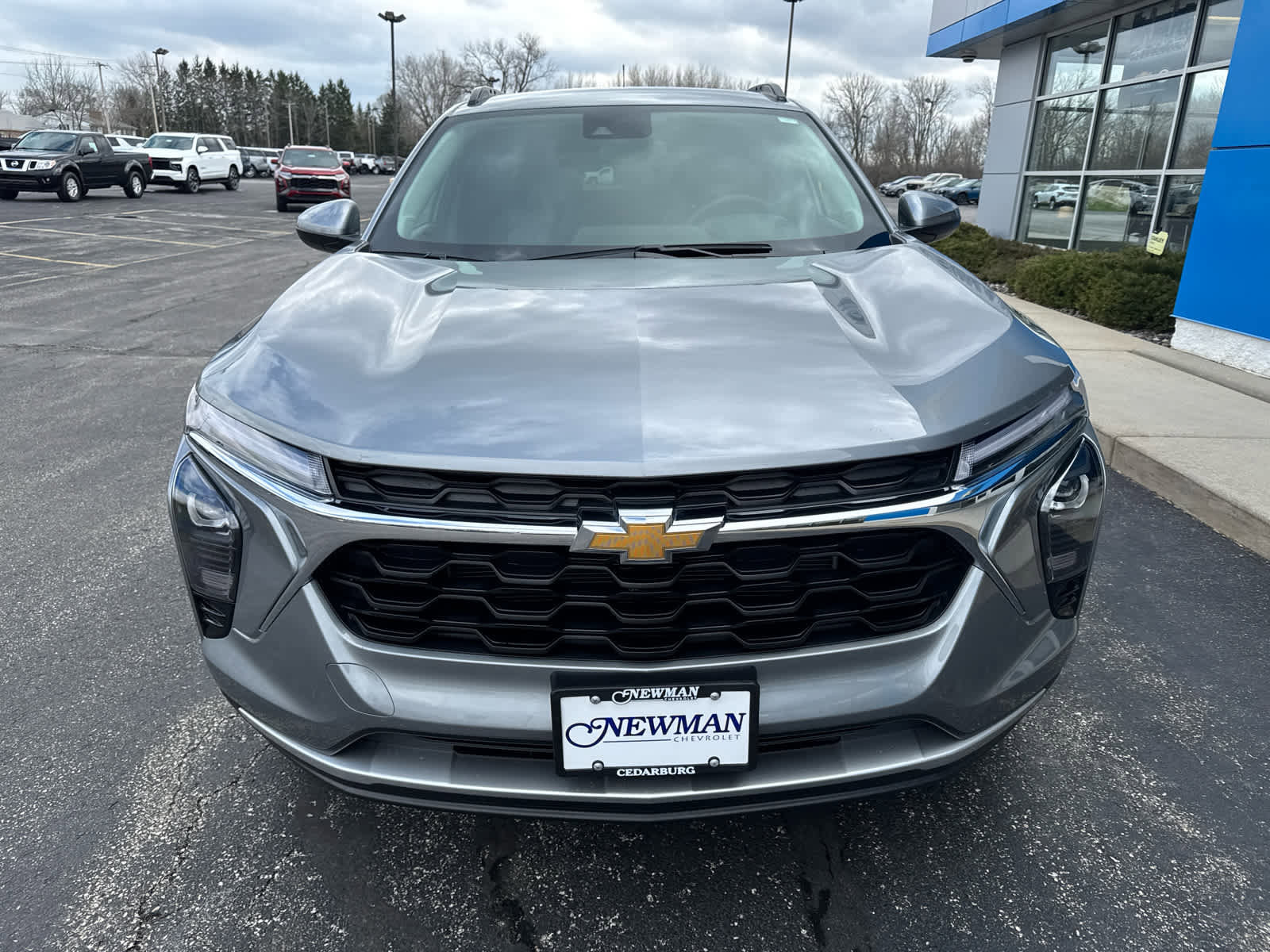 Used 2025 Chevrolet Trax LT w/ Driver Confidence Package FWD image 12