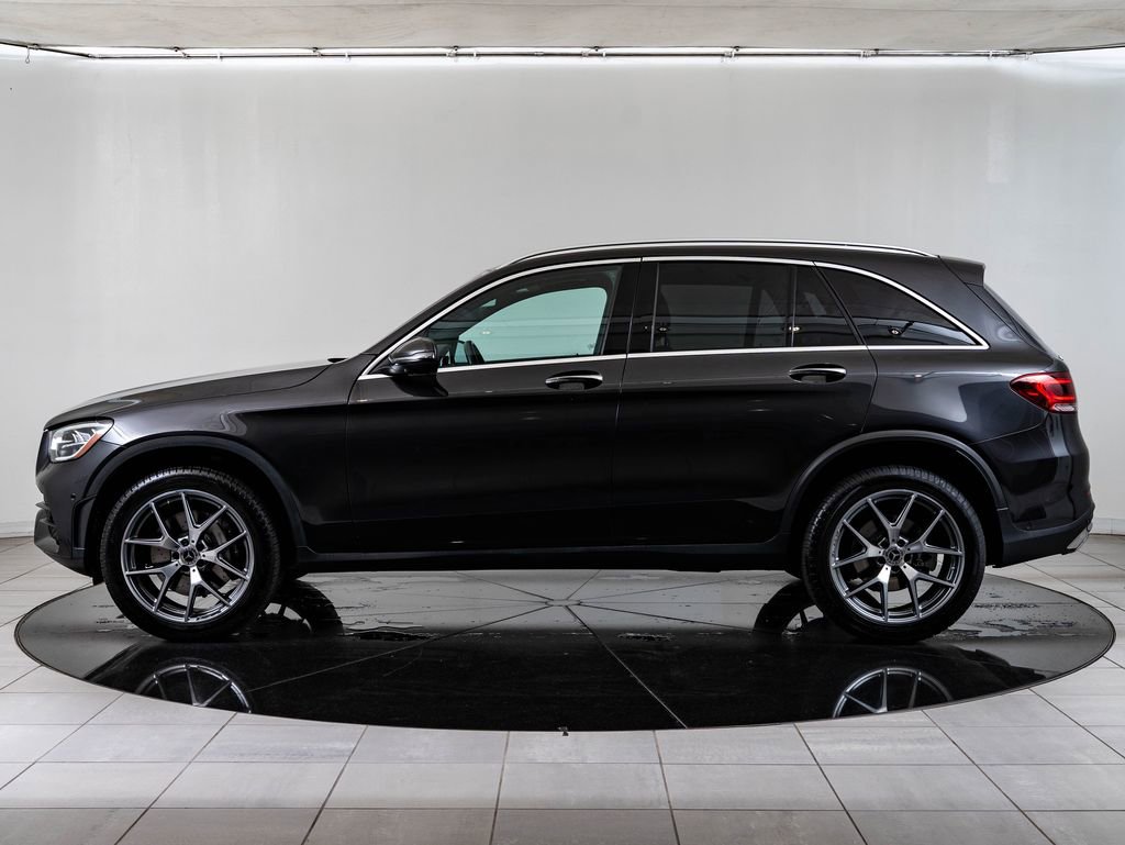 Used 2022 Mercedes-Benz GLC 300 4MATIC image 5