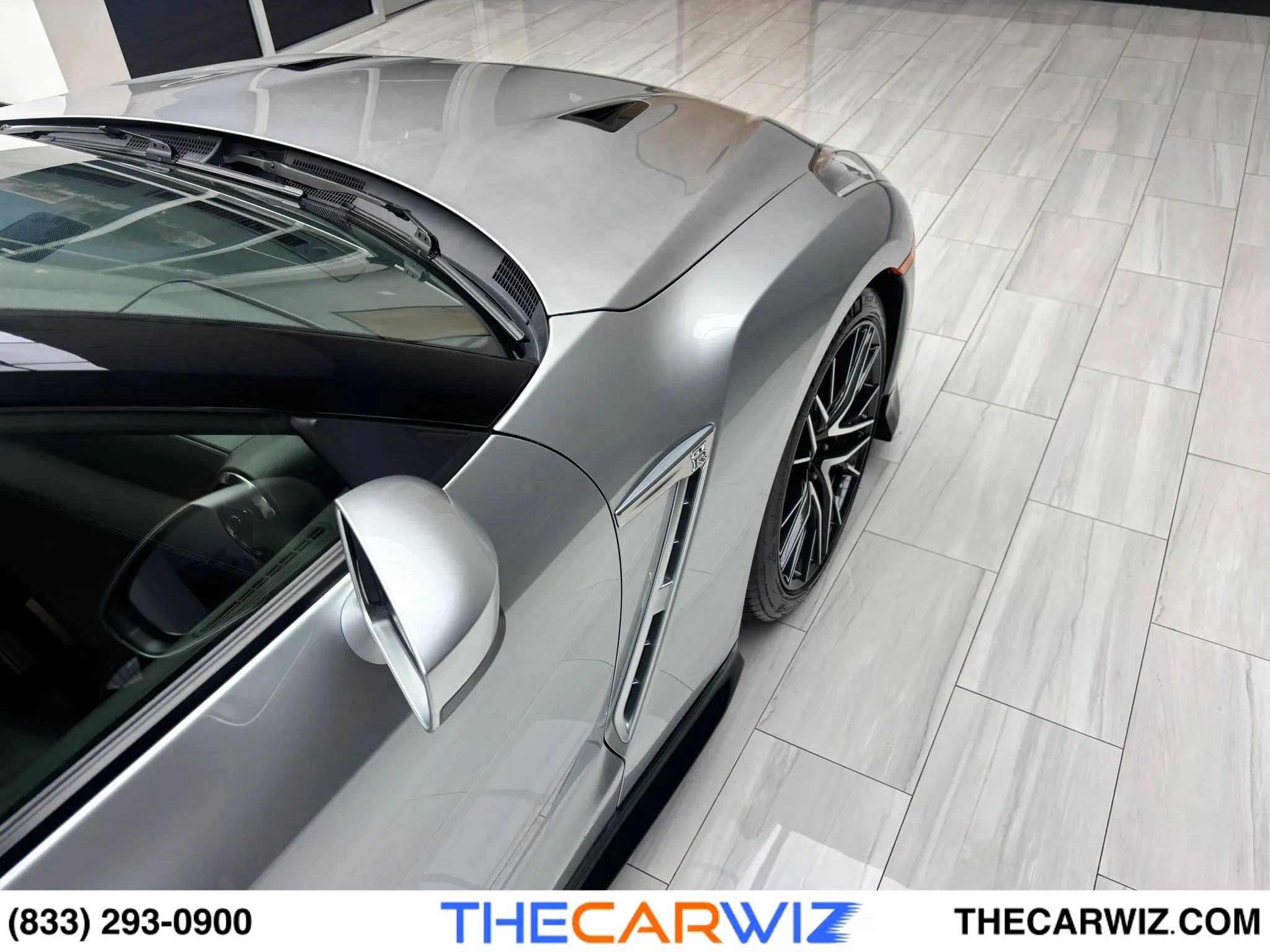 Used 2023 Nissan GT-R Premium w/ Premium Interior Package image 37