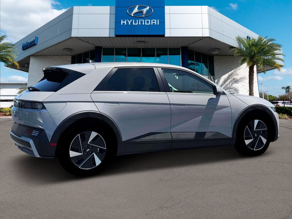 New 2026 Hyundai Ioniq 5 SE image 9