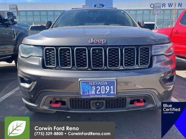 Used 2018 Jeep Grand Cherokee Trailhawk w/ Trailhawk Luxury Group image 2