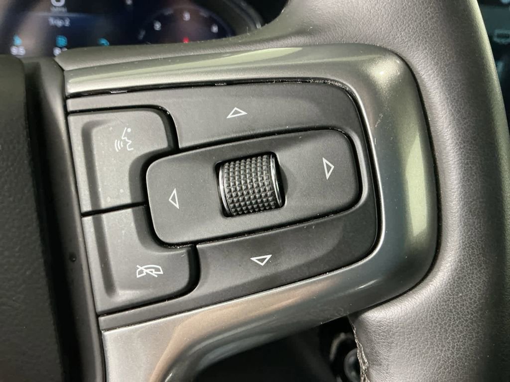 Used 2024 Chevrolet Silverado 2500 LTZ w/ LTZ Convenience Package image 29