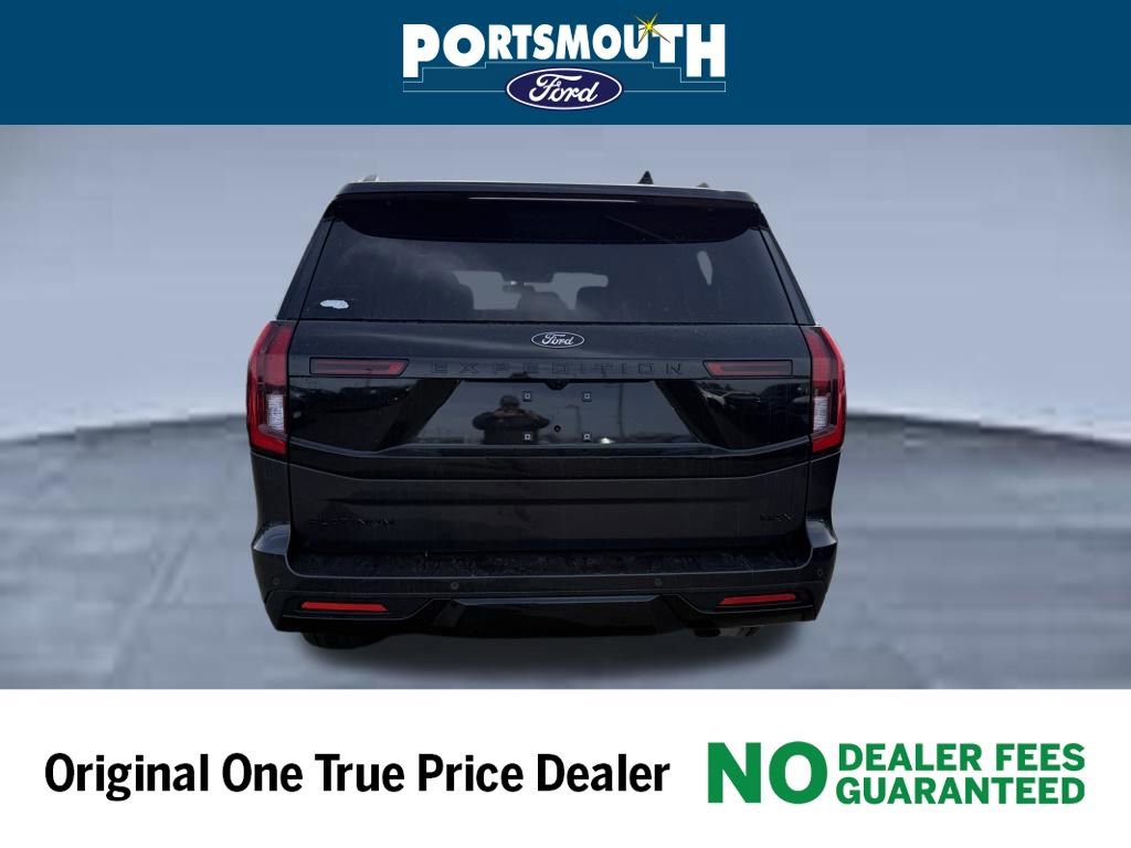New 2025 Ford Expedition Max Platinum w/ Stealth Performance Package image 26
