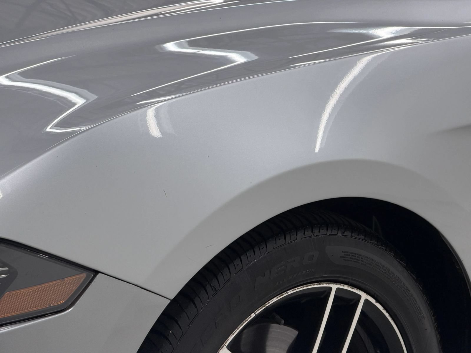 Used 2020 Ford Mustang Premium RWD image 4