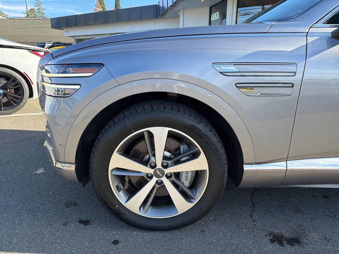 Used 2022 Genesis GV80 3.5T w/ Advanced Package 06 AWD/4WD image 14