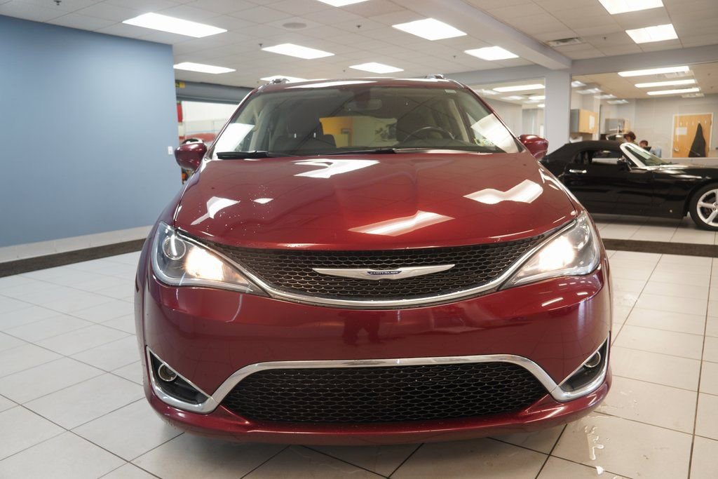 Used 2020 Chrysler Pacifica Touring-L Plus image 14