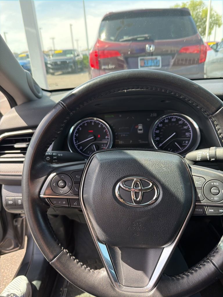 Used 2019 Toyota Camry XLE w/ Driver Assist Package FWD image 5