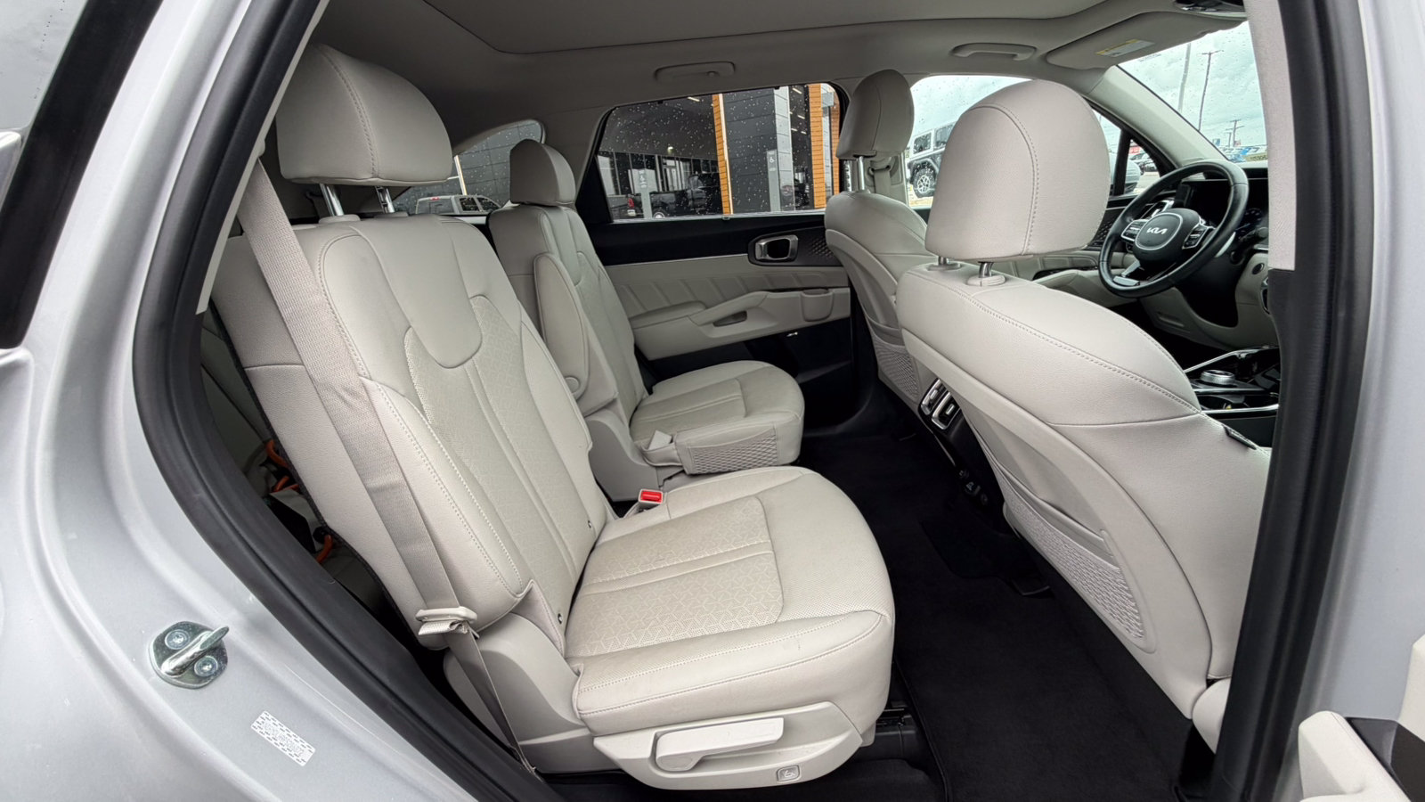 Used 2023 Kia Sorento SX Prestige AWD/4WD image 17