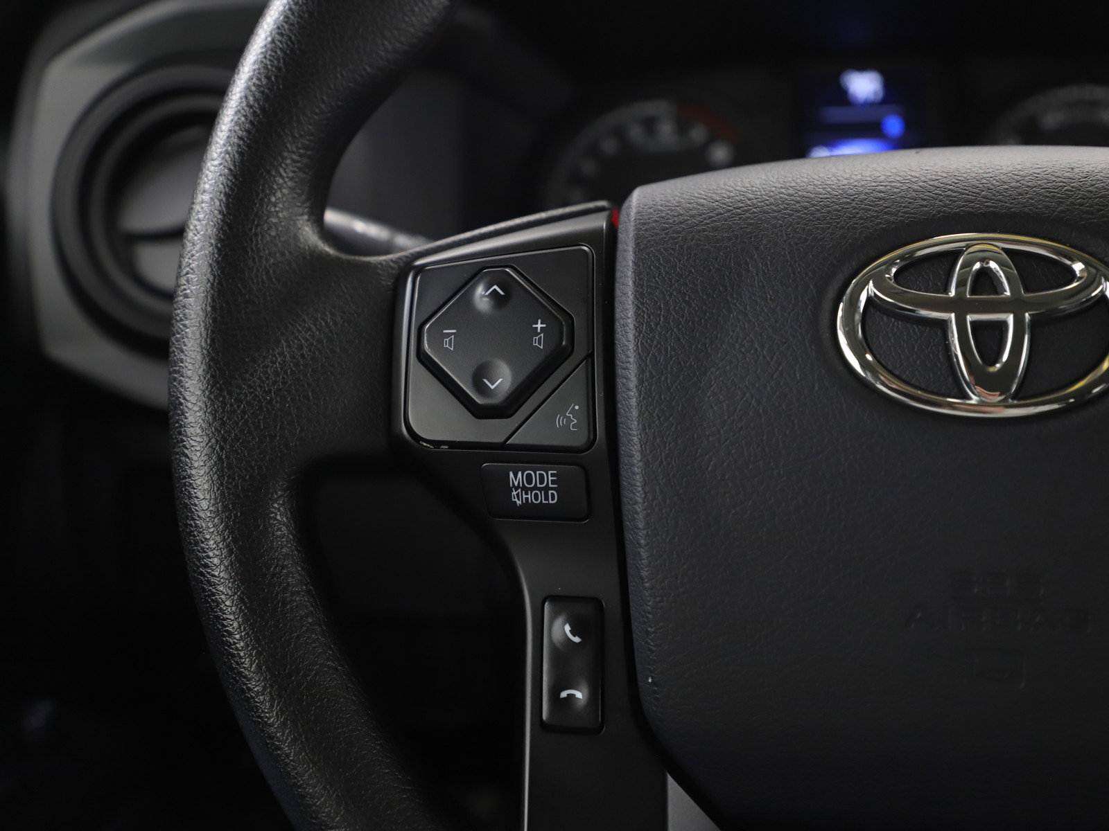 Used 2023 Toyota Tacoma SR image 25