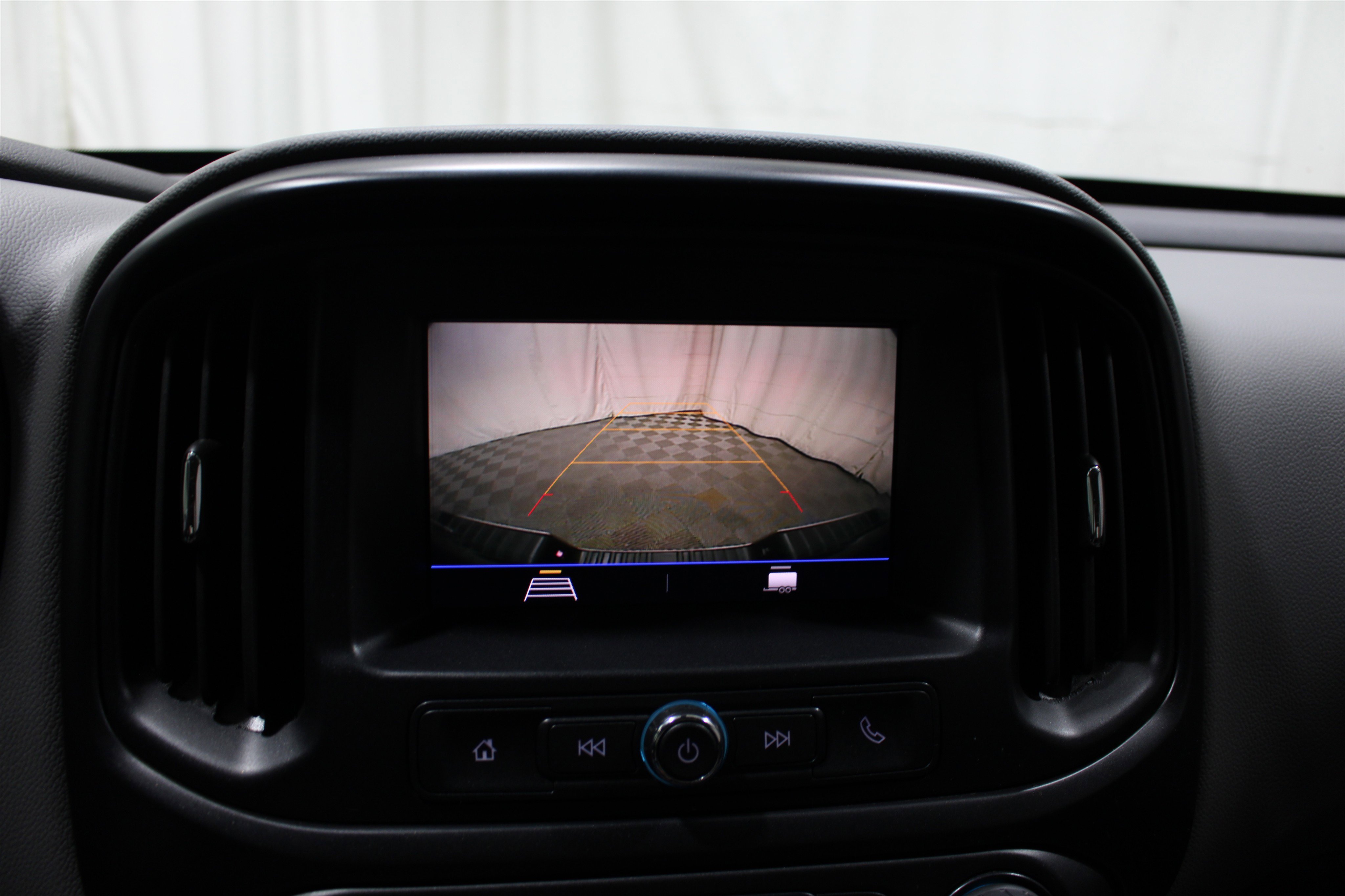 Used 2021 Chevrolet Colorado W/T image 13