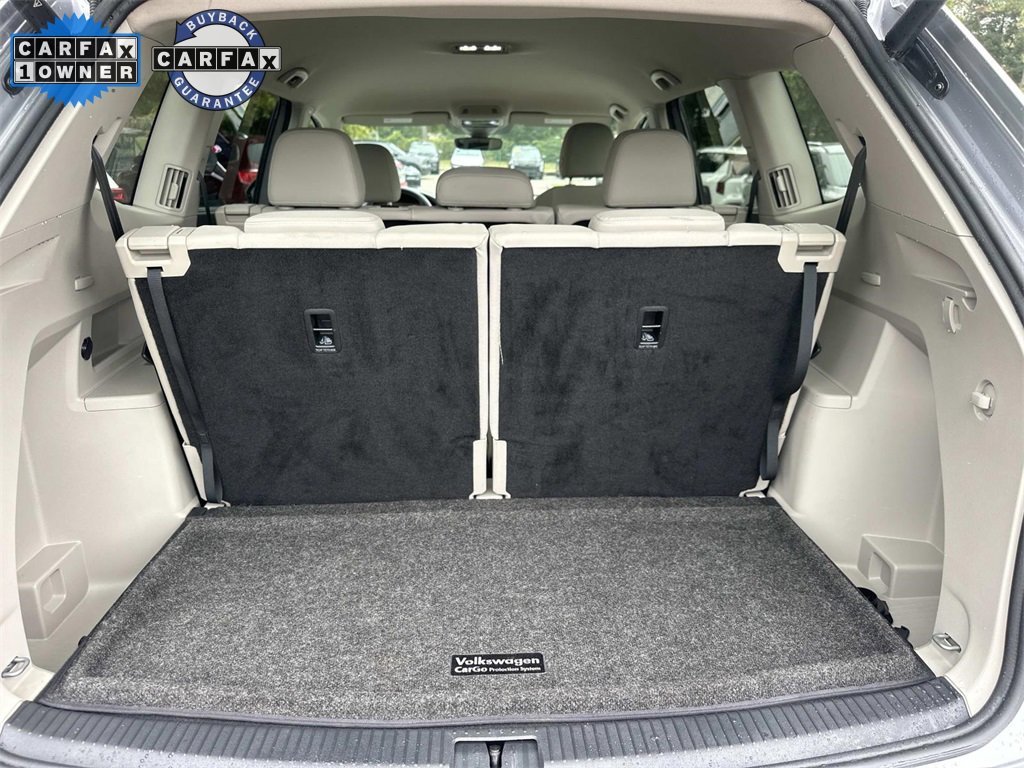 Used 2024 Volkswagen Atlas SE w/ Black Wheel Package image 6