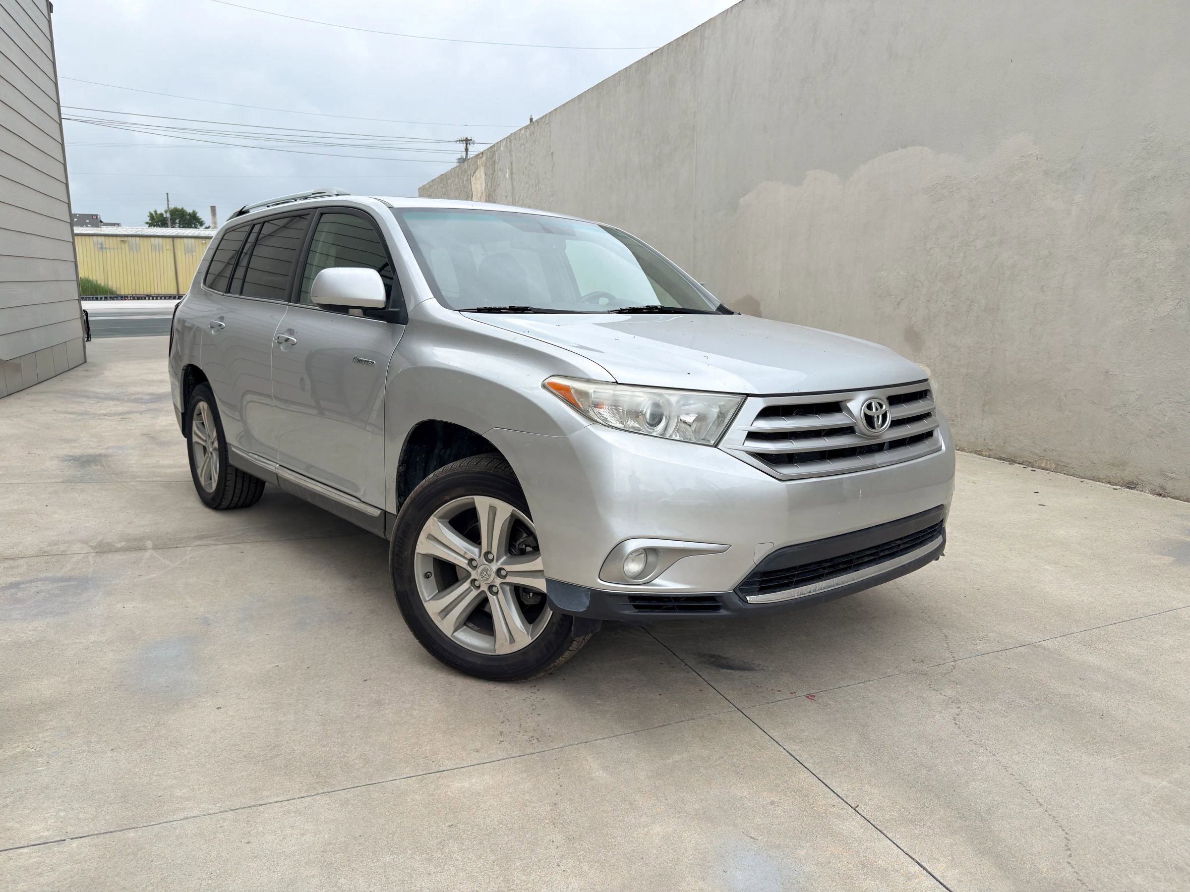 Used 2012 Toyota Highlander Limited