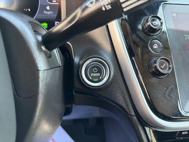 Used 2023 Chevrolet Bolt EUV LT image 28