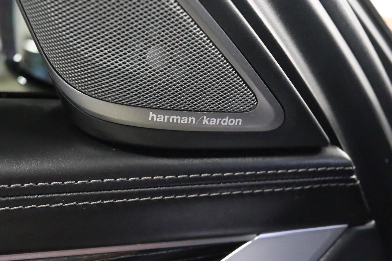 Used 2019 BMW 750i xDrive image 26