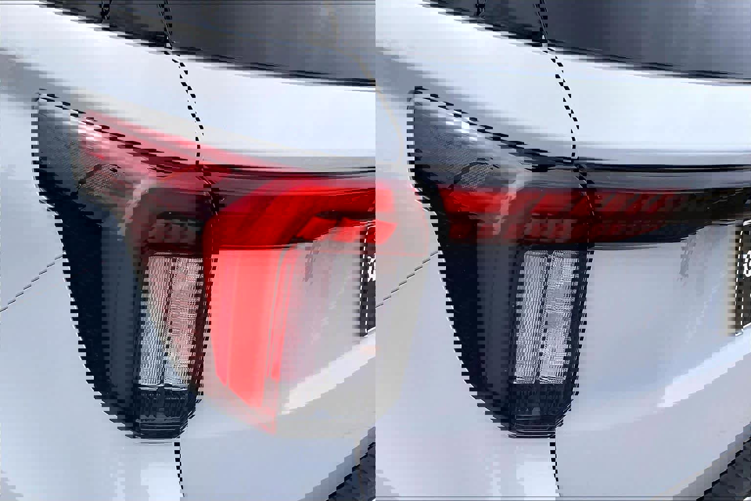 New 2026 Ford Explorer ST w/ Sun And Sound Package AWD/4WD image 14