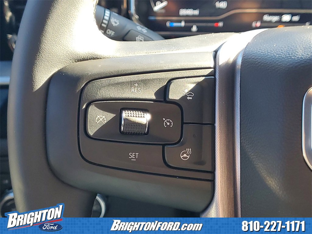 Used 2025 GMC Sierra 1500 Elevation image 18