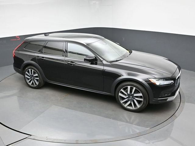 Used 2021 Volvo V90 T6 Cross Country w/ Advanced Package image 22