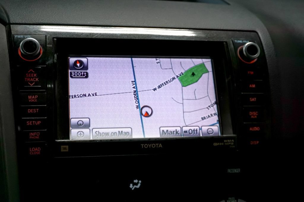 Used 2010 Toyota Sequoia Limited AWD/4WD image 39