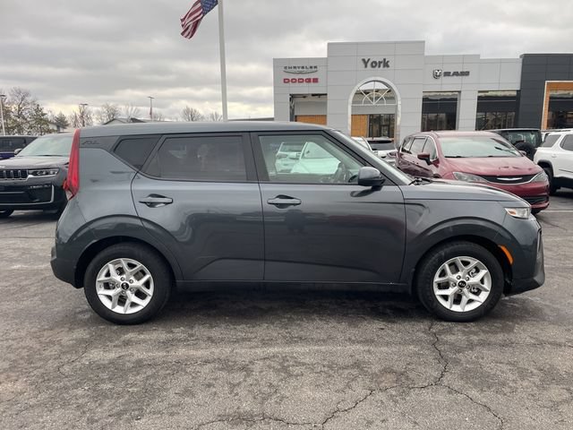 Used 2021 Kia Soul S FWD image 6