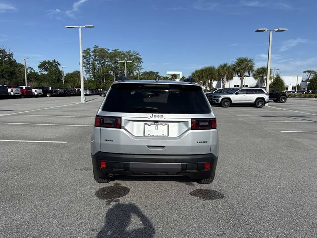 New 2026 Jeep Cherokee Laredo AWD/4WD image 4