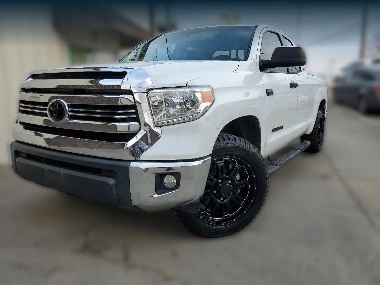 Used 2016 Toyota Tundra SR5 RWD image 5