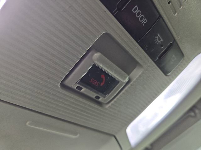 Used 2024 Toyota RAV4 XLE image 26